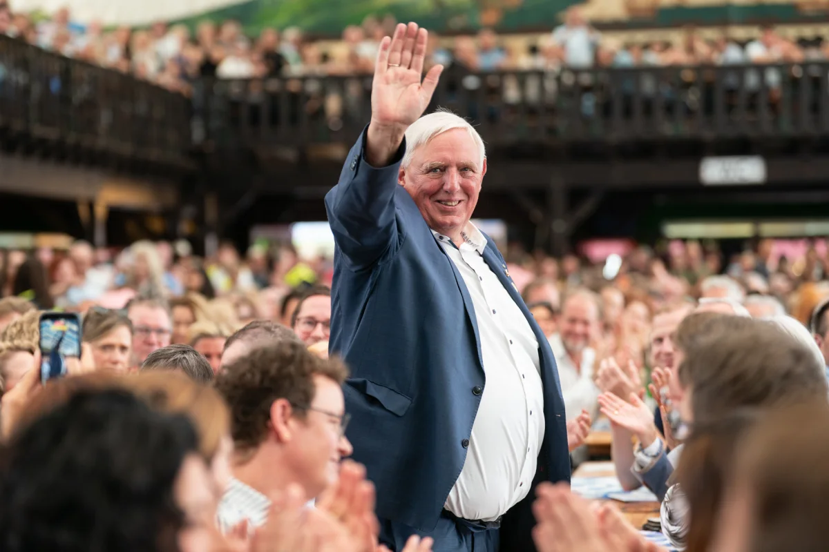 Cranger Kirmes 2026 offiziell eröffnet: 200.000 Gäste zum Auftakt